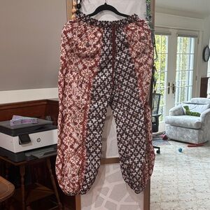 FP Movement by Free People Red and Black Patterned Pants